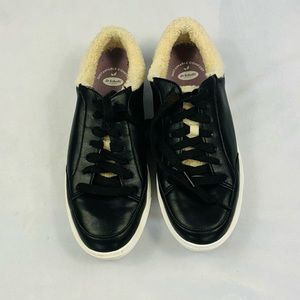 Dr scholl’s cozy sneaker